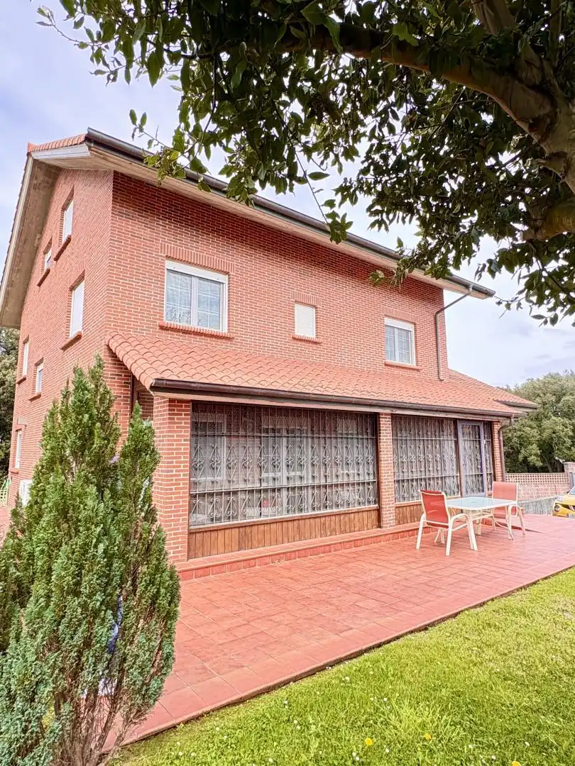 Casa o xalet en venda a Camino de Pedrujo, 7, Ajo