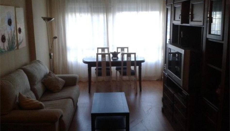 Piso de alquiler en Avenida Virgen del Carmen, 43, Casco Antiguo, Algeciras - imagen 1 Foto 1 de Piso de alquiler en Avenida Virgen del Carmen, 43, Casco Antiguo, Algeciras