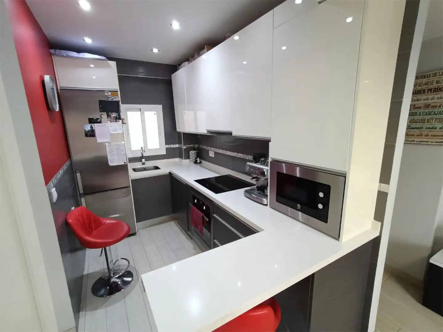 Piso en venta en Calle Juan Sebastián Elcano, 14, Centro - Doña Mercedes Cocina de Piso en venta en Dos Hermanas con Aire acondicionado y Balcón