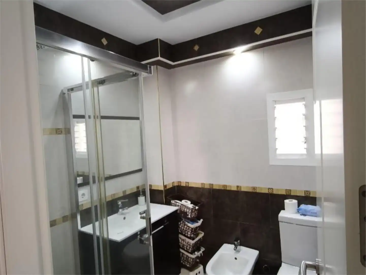 Piso en venta en Calle Juan Sebastián Elcano, 14, Centro - Doña Mercedes Baño de Piso en venta en Dos Hermanas con Aire acondicionado y Balcón