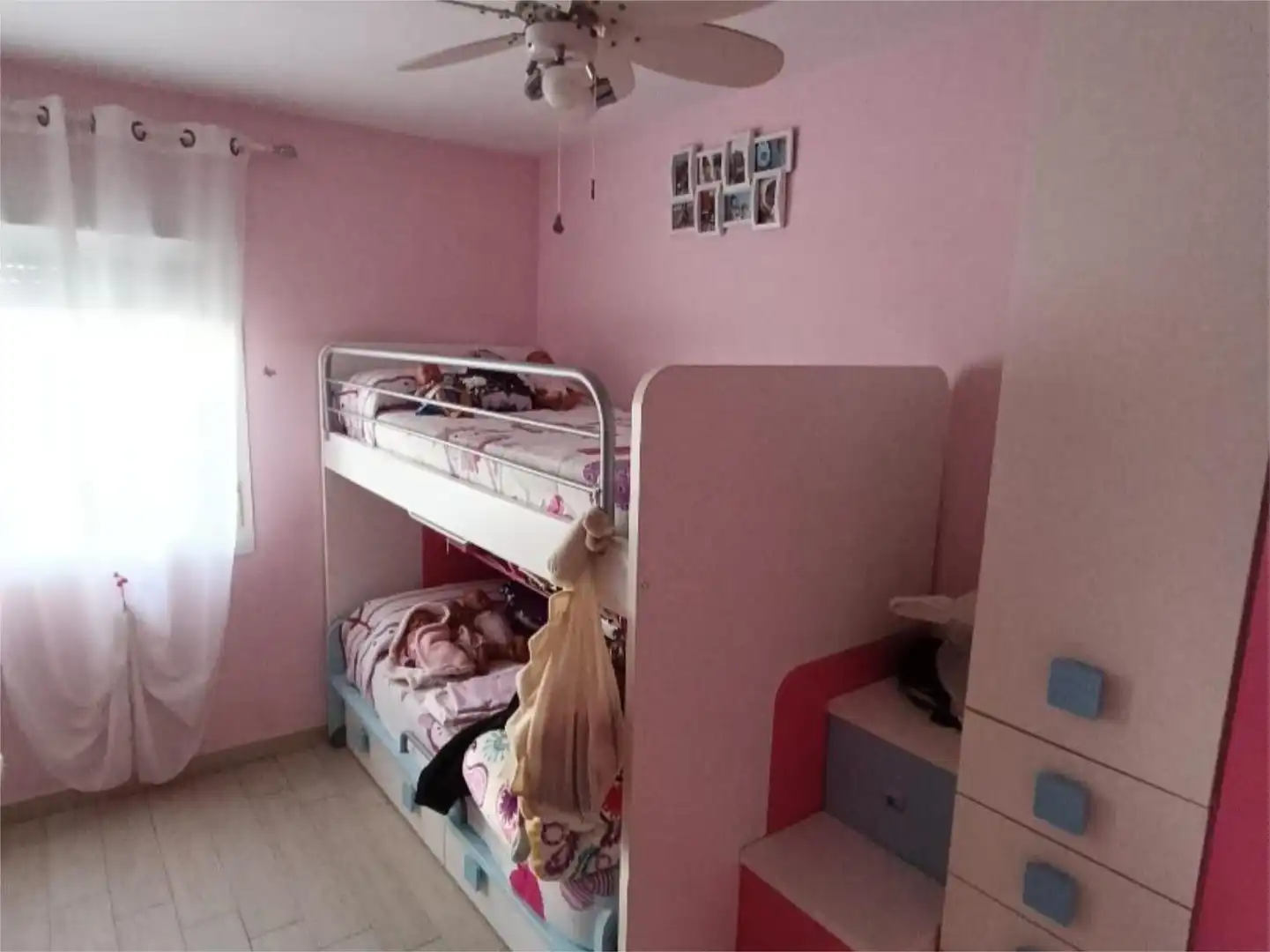 Piso en venta en Calle Juan Sebastián Elcano, 14, Centro - Doña Mercedes Habitación de Piso en venta en Dos Hermanas con Aire acondicionado y Balcón