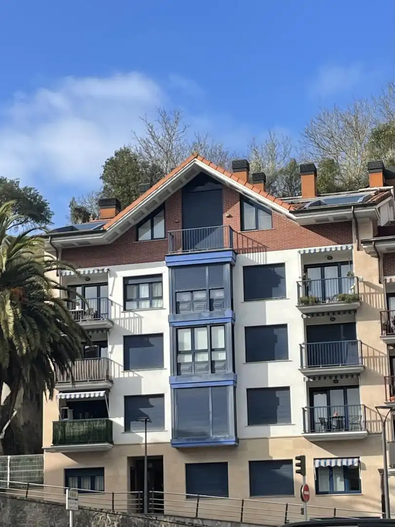 Piso en venta en Antxiola Kalea, 17, Orio Vista exterior de Piso en venta en Orio con Balcón