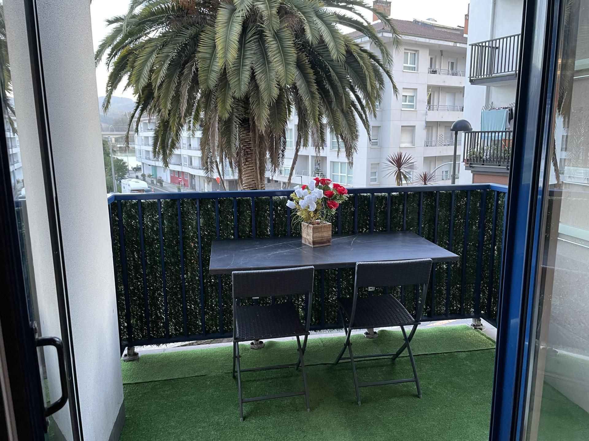 Terraza de Piso en venta en Orio con Calefacción, Trastero y Amueblado