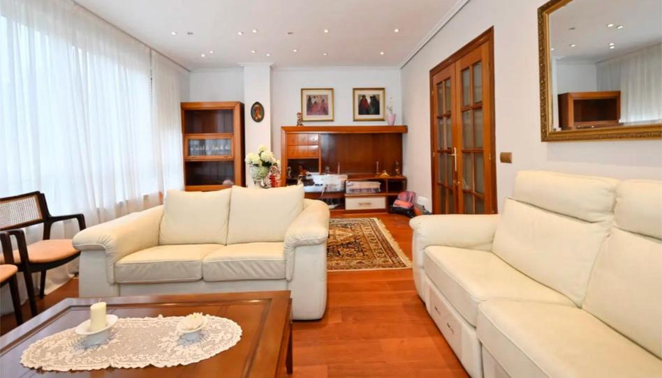 Piso en venta en Avenida de Los Castros, 36, El Sardinero, Santander - imagen 1 Foto 1 de Piso en venta en Avenida de Los Castros, 36, El Sardinero, Santander