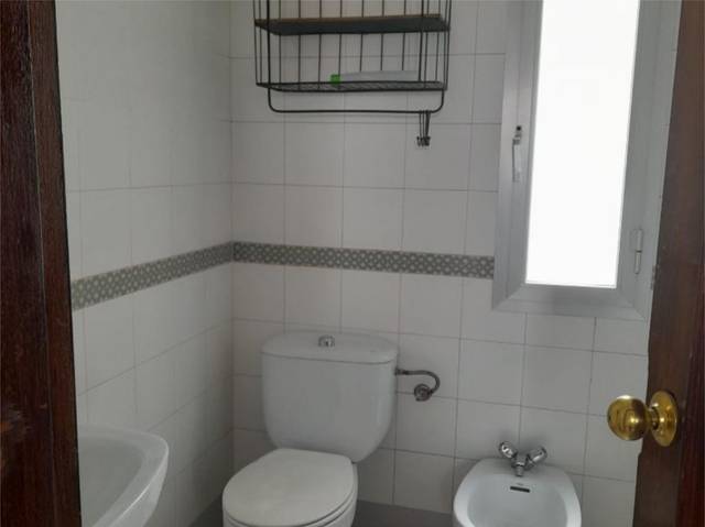 Piso en Alquiler en Calle Resolana, 20 en Doctor Barraquer - G. Renfe - Policlínico