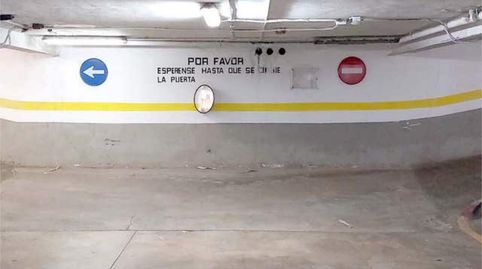 Foto 3 de Garaje de alquiler en Aiora, Valencia Capital