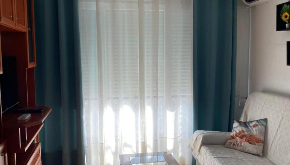 Piso de alquiler en Avenida Virgen de Los Dolores, 14, Vista Alegre - Parque Cruz Conde, Córdoba Capital - imagen 1 Foto 1 de Piso de alquiler en Avenida Virgen de Los Dolores, 14, Vista Alegre - Parque Cruz Conde, Córdoba Capital