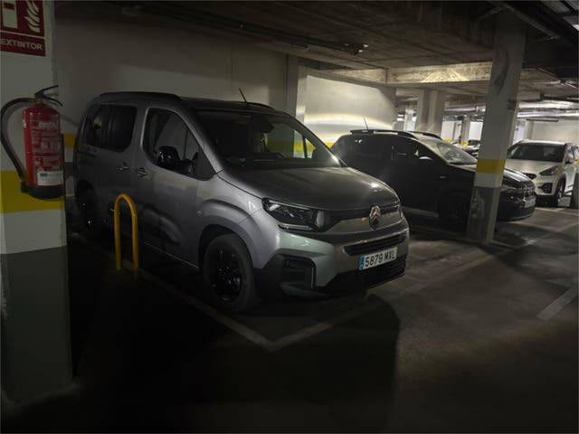 Garaje en Alquiler en Rosas - Musas