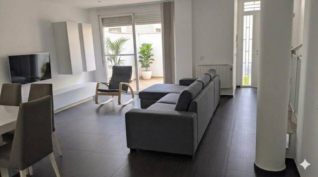 Casa adosada en Alquiler en Desconocido, 4 en La Granja de la Costera