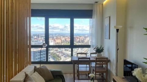 Foto 2 de Piso en venta en Calle de Dulce Chacón, 23, Virgen del Cortijo - Manoteras,  Madrid Capital