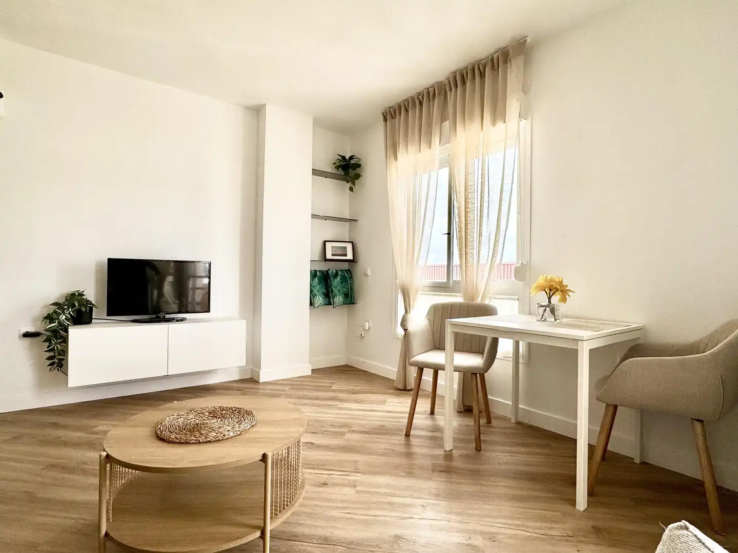 Living room of Flat for sale in Rota  with Air Conditioner, Private garden and Terrace