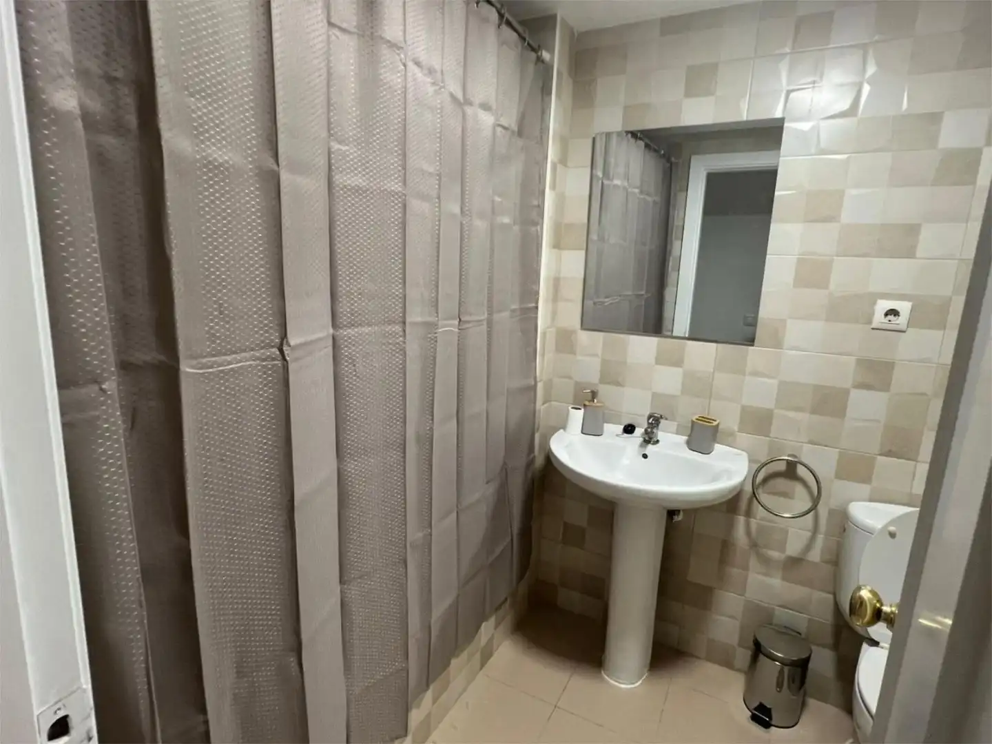 Flat for rent in Calle Maestro Solano, 5, Manantiales - Estación de Autobuses Flat for rent in Calle Maestro Solano, 5, Manantiales - Estación de Autobuses