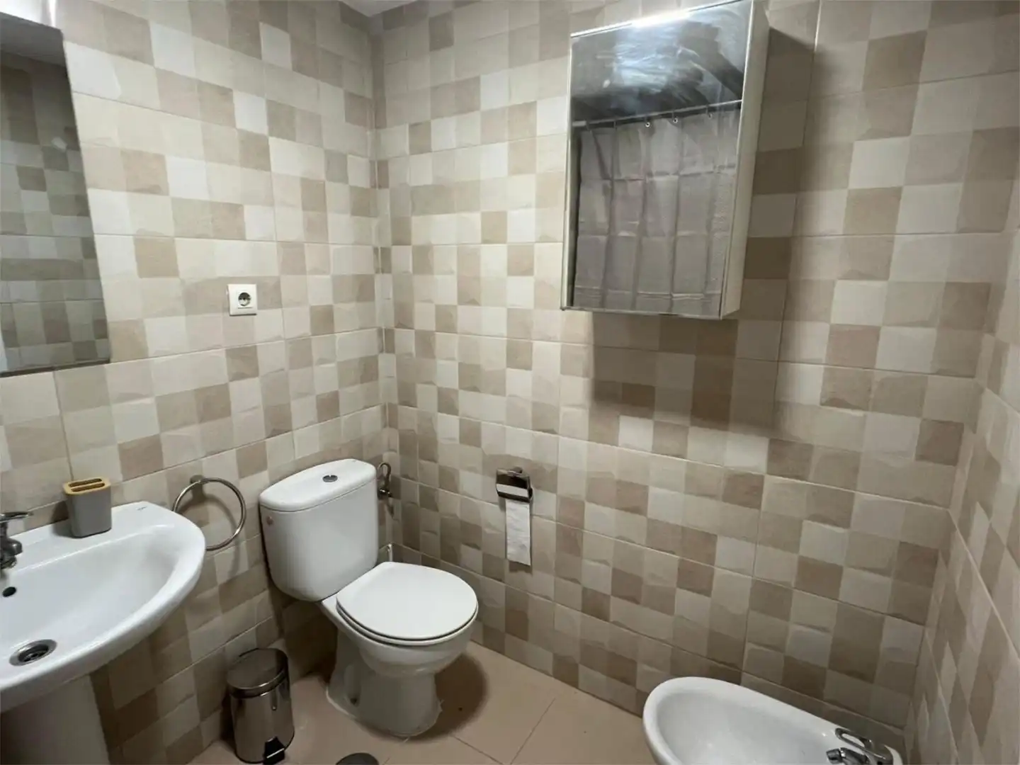 Flat for rent in Calle Maestro Solano, 5, Manantiales - Estación de Autobuses Flat for rent in Calle Maestro Solano, 5, Manantiales - Estación de Autobuses