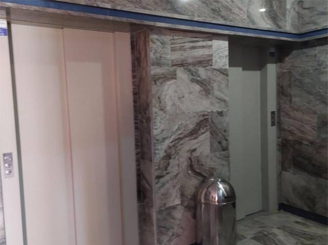 Piso en Venta en Calle Cueva de Menga, 3 en Urbadiez - Entrepuentes