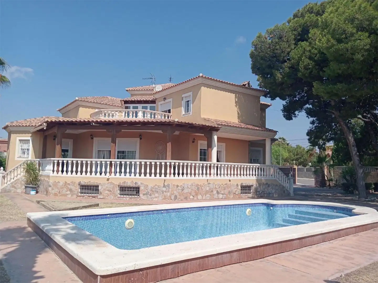 Casa o xalet en venda a Carrer l'Hematites, 18, Valle del Sol Piscina de Casa o xalet en venda en Mutxamel amb Aire condicionat, Calefacció i Jardí privat