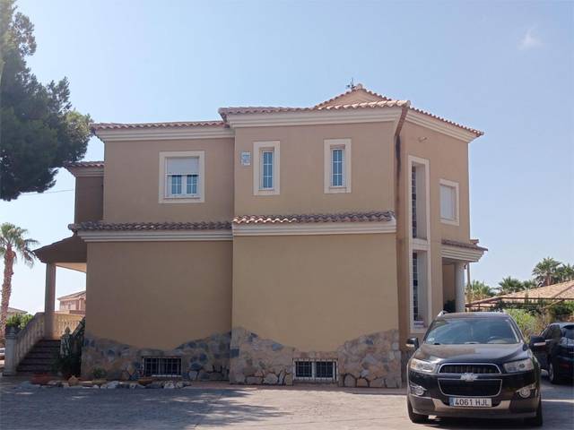 Casa-chalet en Venta en Carrer l'Hematites, 18 en Valle del Sol