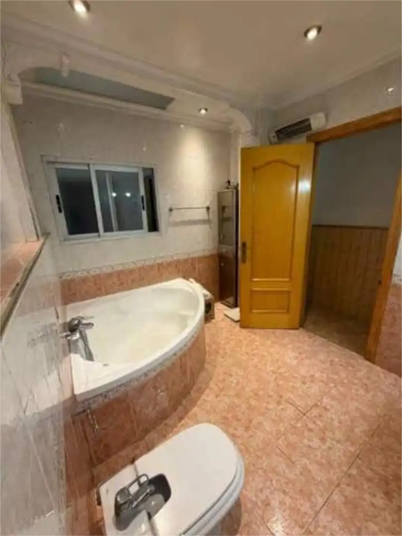 Bathroom of Houses for sale in Aldaia  with Terrace