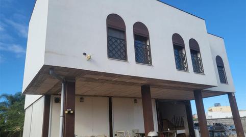 Casa o chalet en venta en Calle Olmo, 33, Bollullos de la Mitación, Sevilla - imagen 5 Foto 5 de Casa o chalet en venta en Calle Olmo, 33, Bollullos de la Mitación, Sevilla