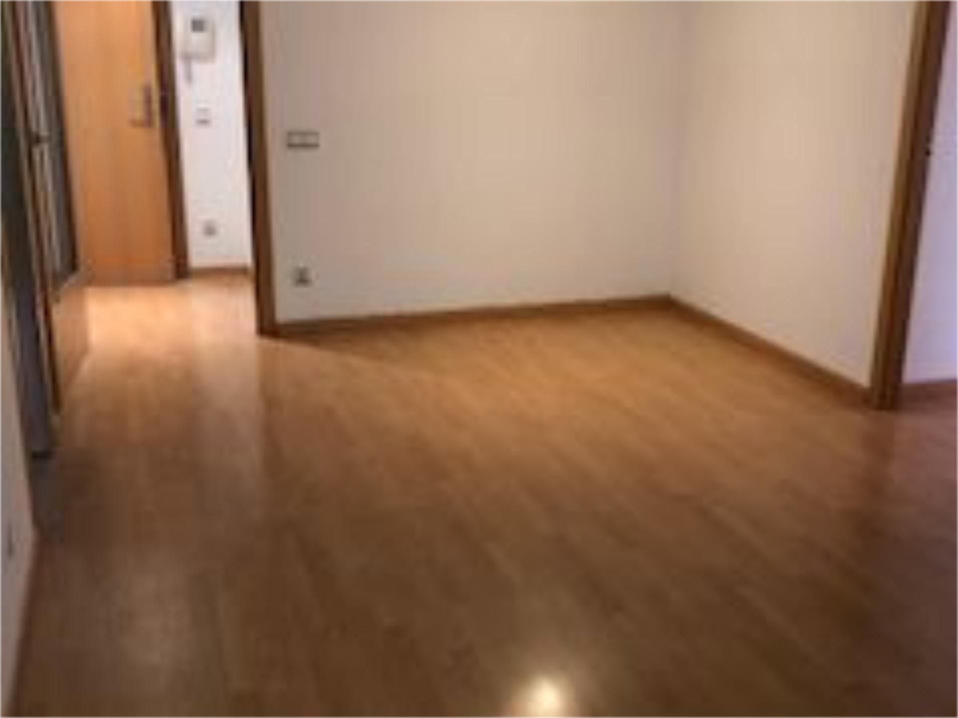 Piso de alquiler en Sant Andreu de la Barca con Aire acondicionado, Calefacción y Parquet