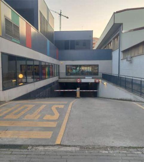 Garage zur Miete in El Tardón - El Carmen, Sevilla Capital - Bild 2 Foto 2 von Garage zur Miete in El Tardón - El Carmen, Sevilla Capital