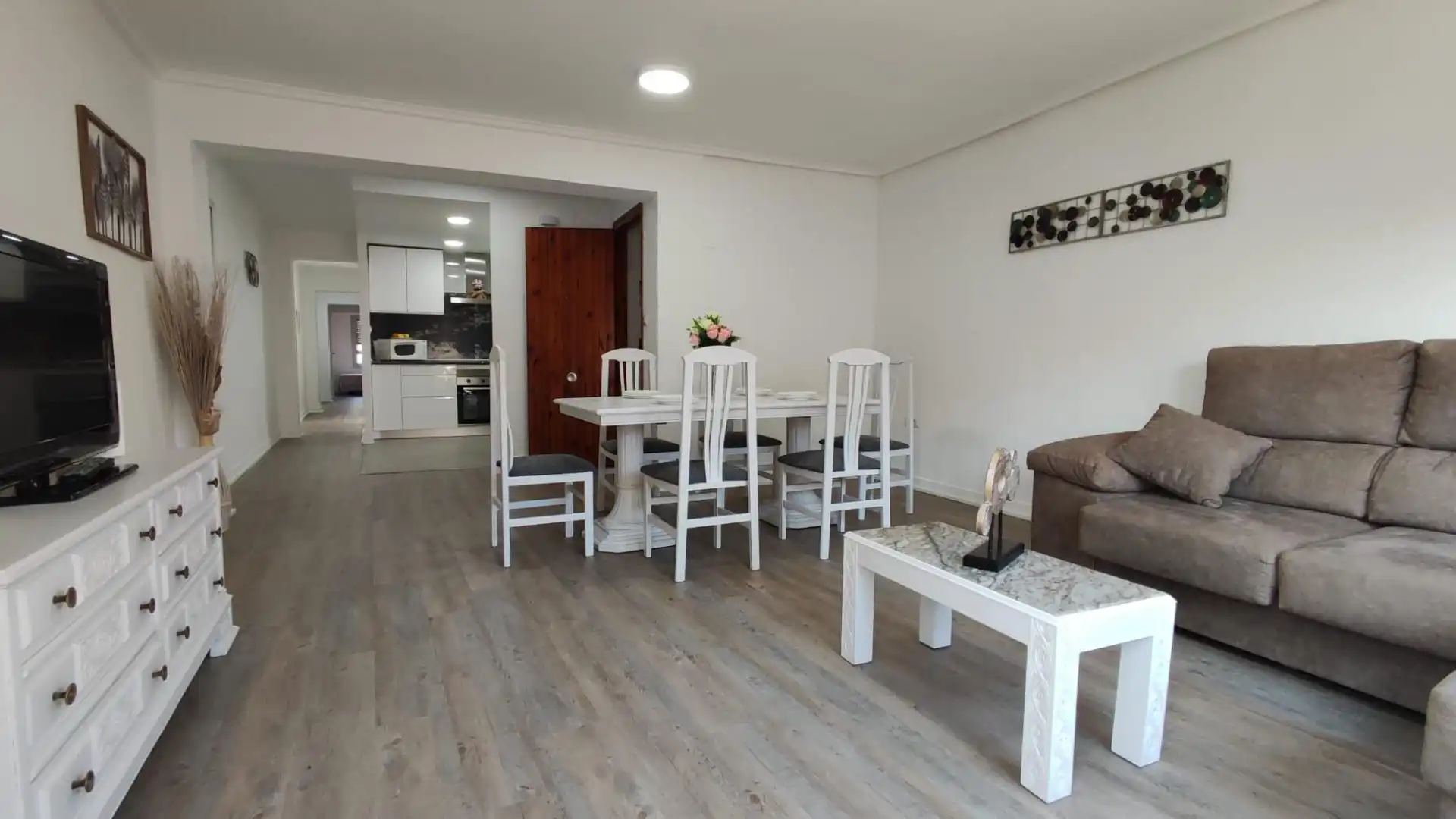 Habitació a Carrer de l'Alcalde Tàrrega, 69, Plaza Illes Columbretes Menjador de Pis per a compartir en Castellón de la Plana / Castelló de la Plana amb Terrassa