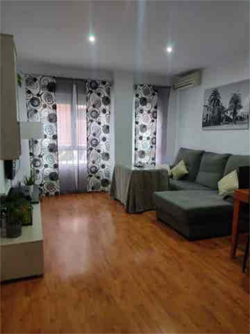 Flat for rent in Zafra