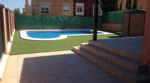 Foto 3 de Casa adosada de lloguer a Zona Universitaria, Bormujos