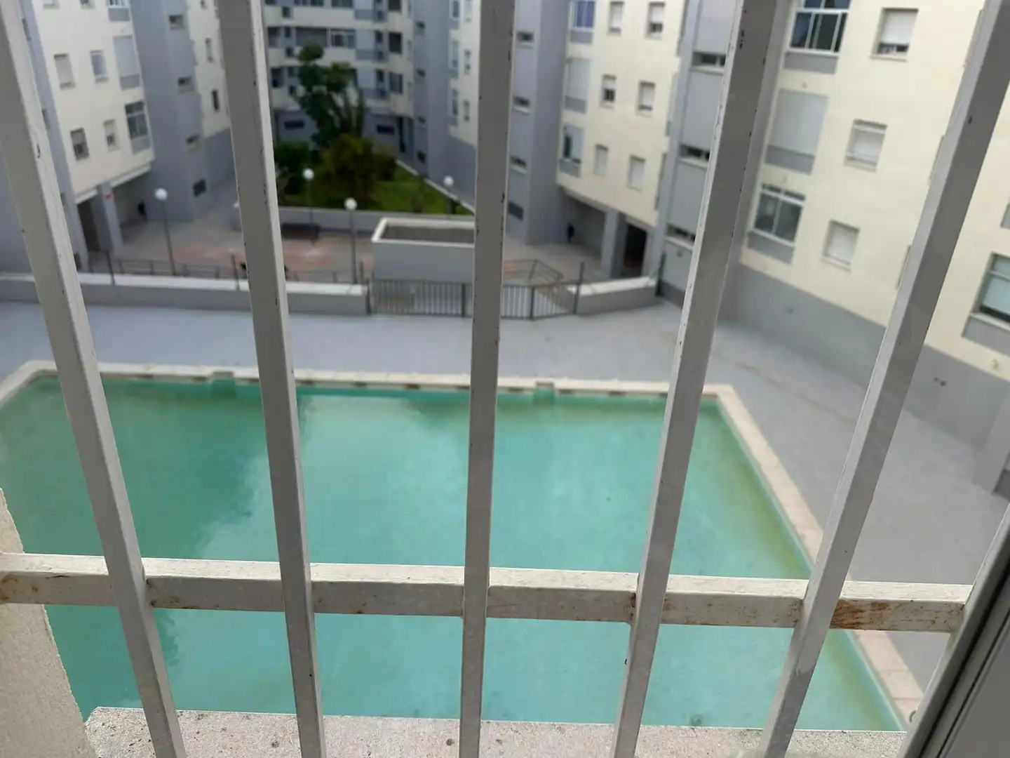 Swimming pool of Flat for sale in Algeciras  with Terrace, Storage room and Swimming Pool