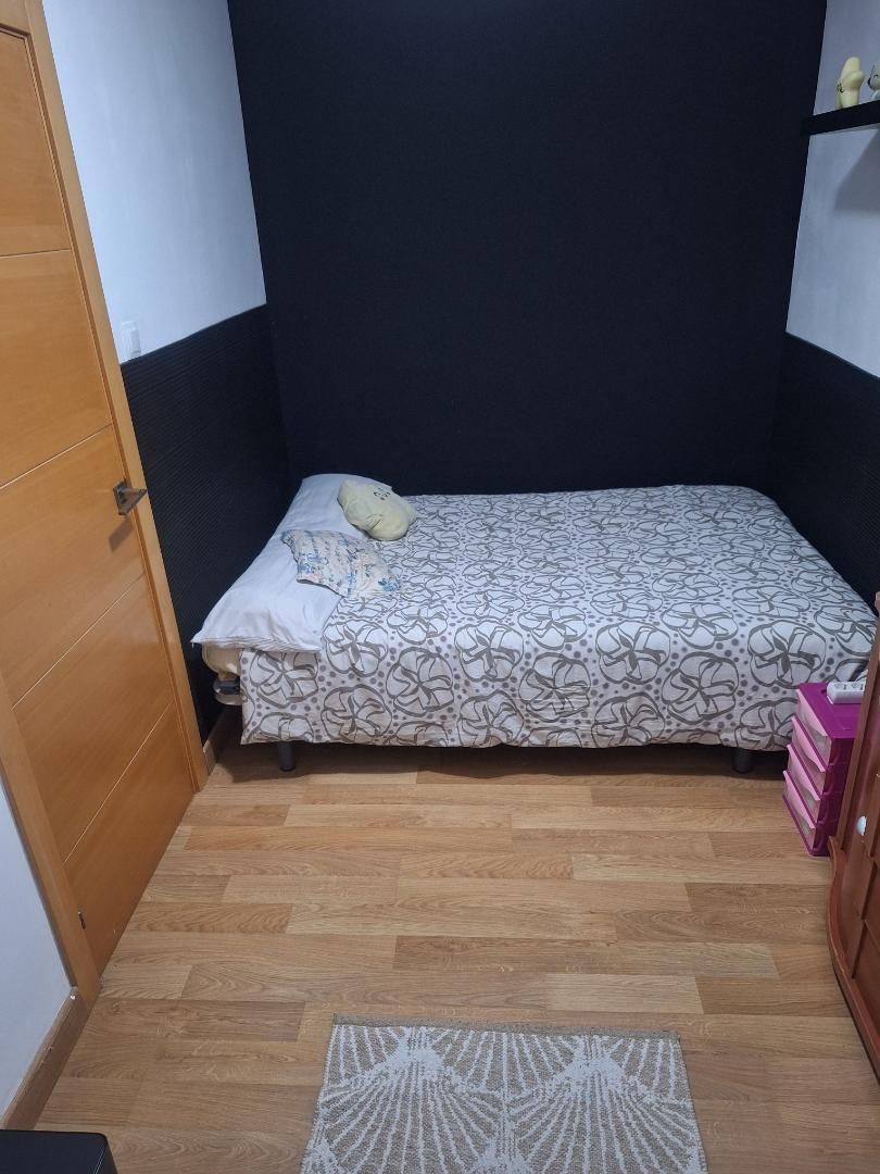 Habitación de Piso para compartir en Les Franqueses del Vallès con Parquet, Horno y Lavadora