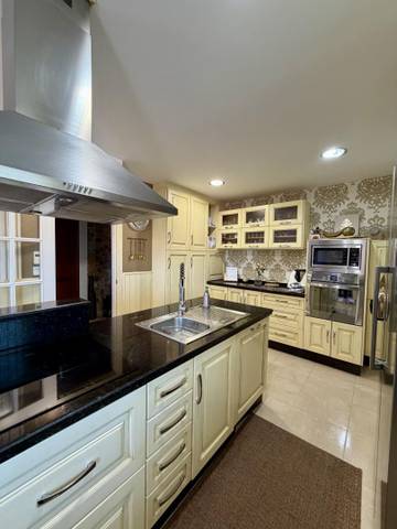 Ático en Venta en Conjunto Residencial Sierra Estepona, 4 en Sierra de Estepona - Avda. de Andalucía