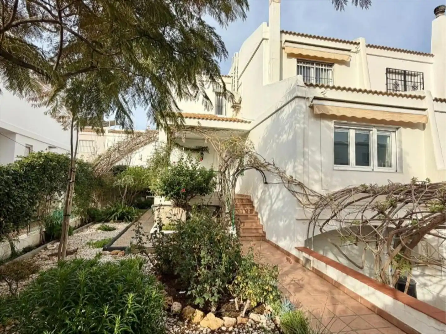 Flat for sale in Avenida Nueva Almería, 1, Nueva Almería - Cortijo Grande - Vega de Acá Exterior view of Flat for sale in Almería with Air Conditioner, Heating and Private garden