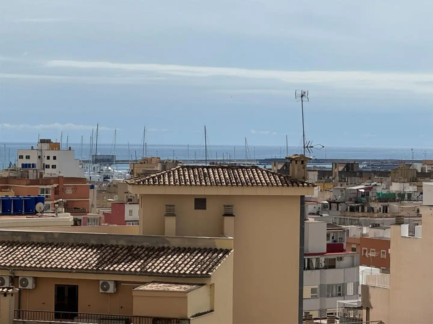 Piso en venta en Carrer de Francesc Martí i Móra, 5, Son Cotoner Vista exterior de Piso en venta en Palma de Mallorca con Aire acondicionado, Calefacción y Terraza
