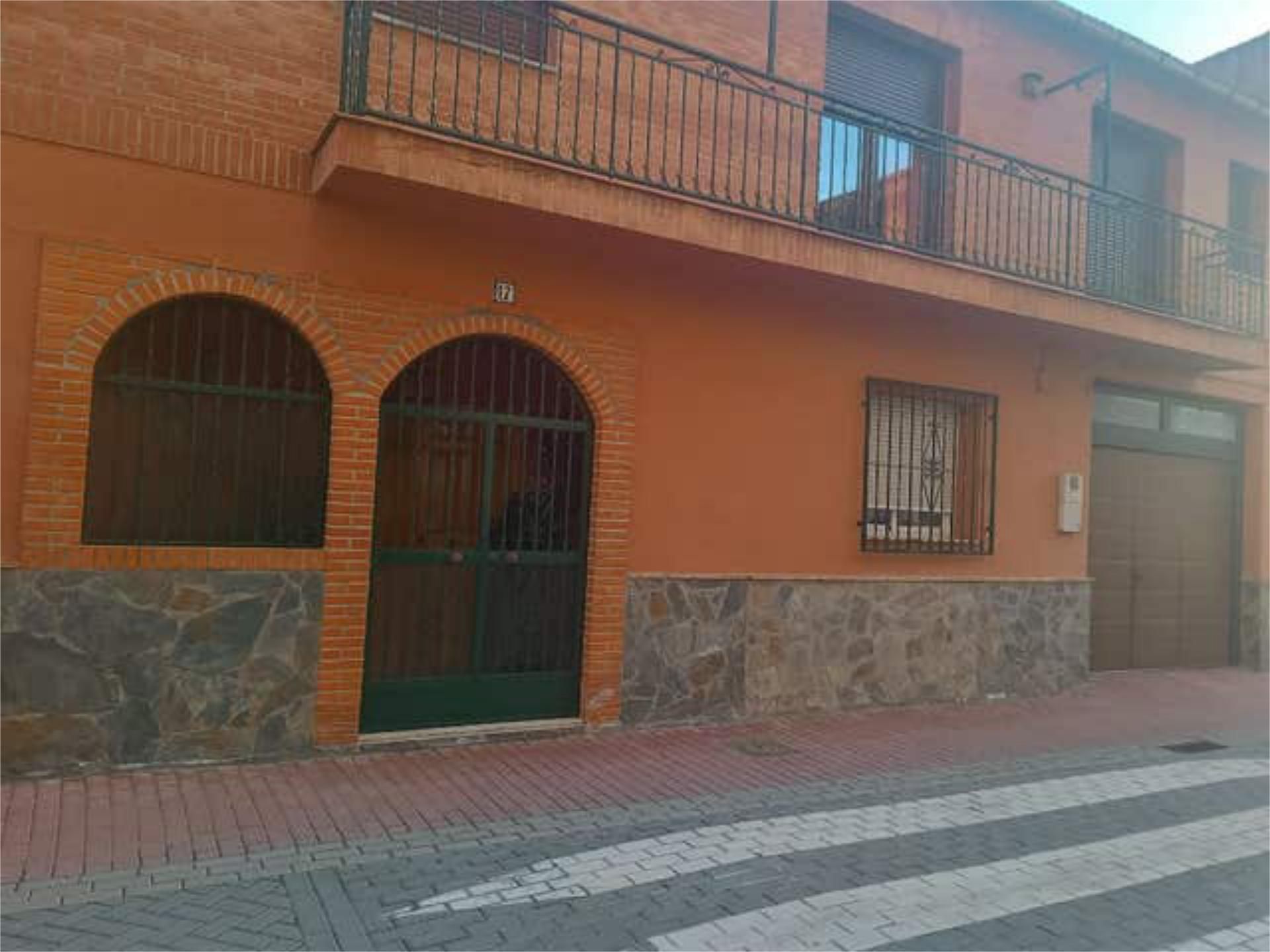 Exterior view of House or chalet for sale in Armilla  with Private garden, Terrace and Storage room
