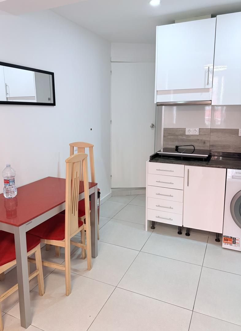 Pis de lloguer a Carrer de Burgos, 5, Nou Moles Cuina de Pis de lloguer en Valencia Capital amb Aire condicionat, Calefacció i Terrassa