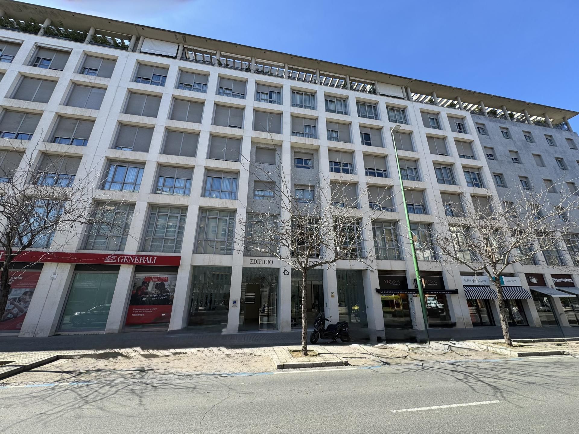 Piso en venta en Avenida de la Buhaira, 23, La Calzada - La Florida Piso en venta en Avenida de la Buhaira, 23, La Calzada - La Florida