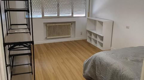 Foto 3 de Piso de alquiler en Rúa Gran Vía, 9, Carballo, A Coruña