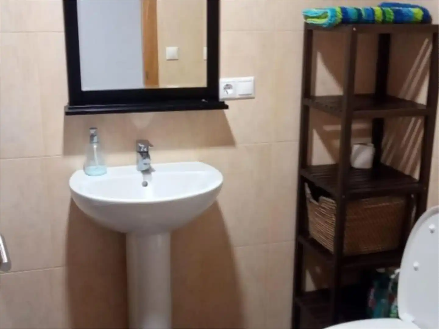 Bany de Pis en venda en Ponteceso amb Parquet, Terrassa i Traster