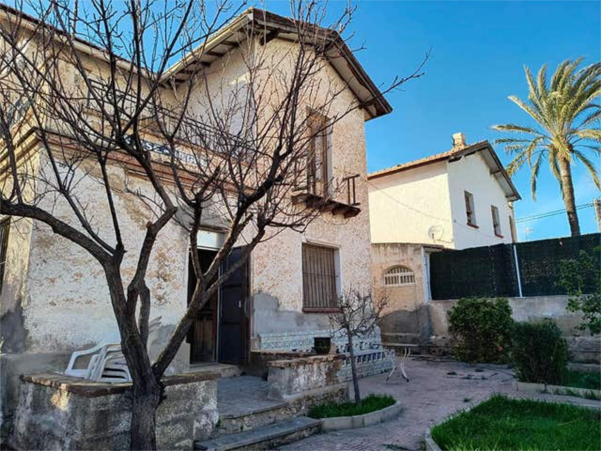 Piso en venta en Ciudad Jardín Vista exterior de Piso en venta en Alicante / Alacant con Jardín privado y Terraza