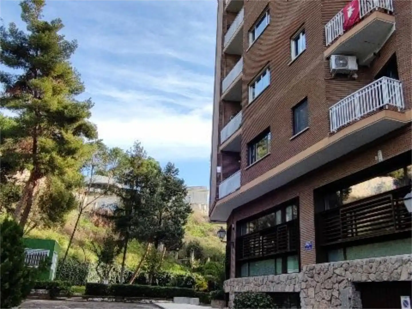 Flat for rent in Calle de Alfonso XII, 15, Jerónimos