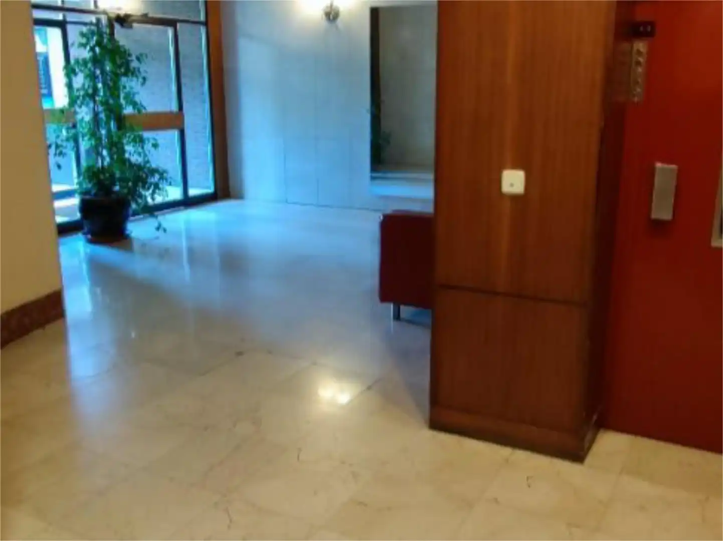 Flat for rent in Calle de Alfonso XII, 15, Jerónimos