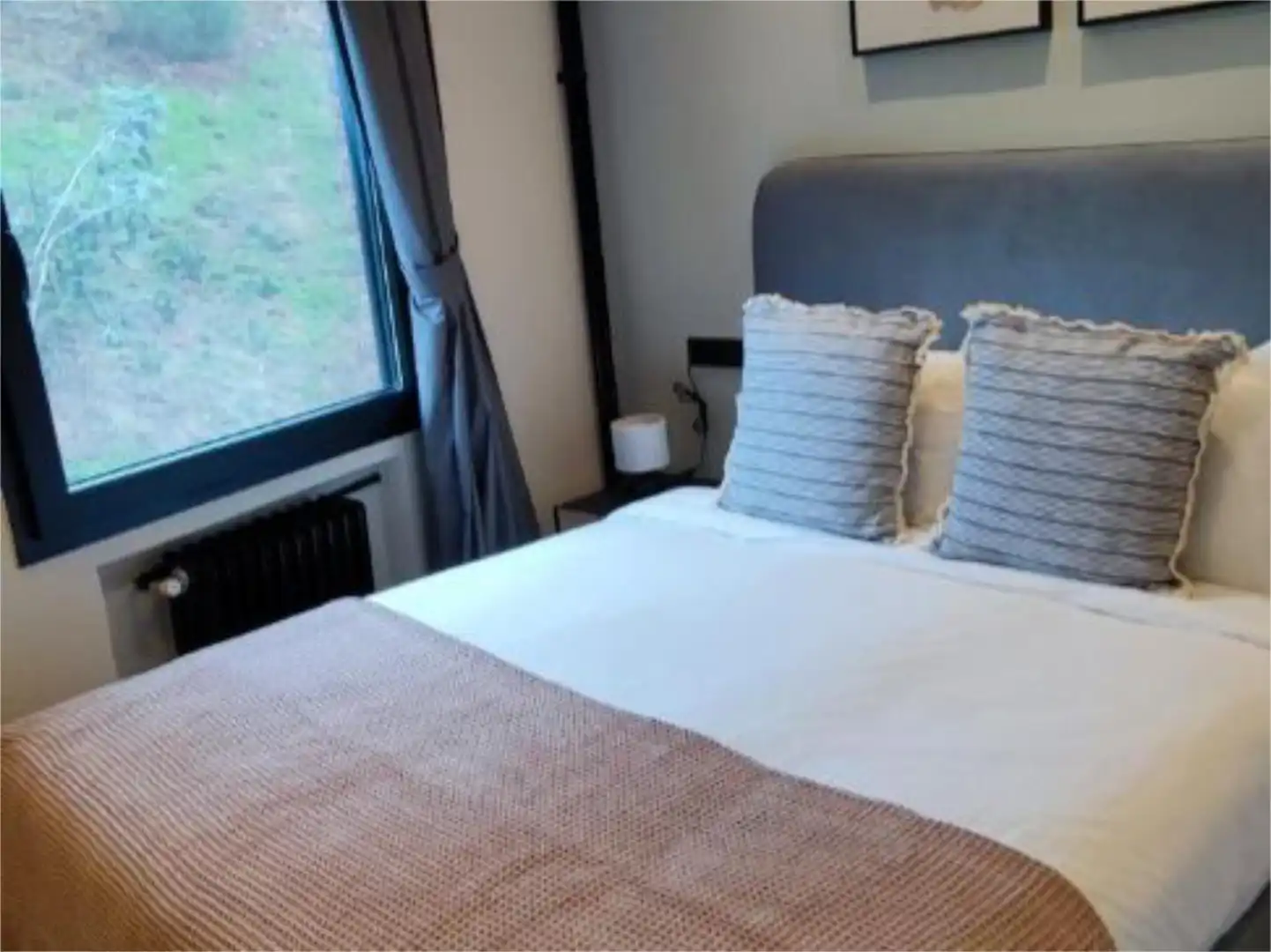 Flat for rent in Calle de Alfonso XII, 15, Jerónimos