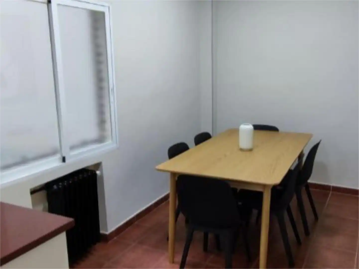 Flat for rent in Calle de Alfonso XII, 15, Jerónimos