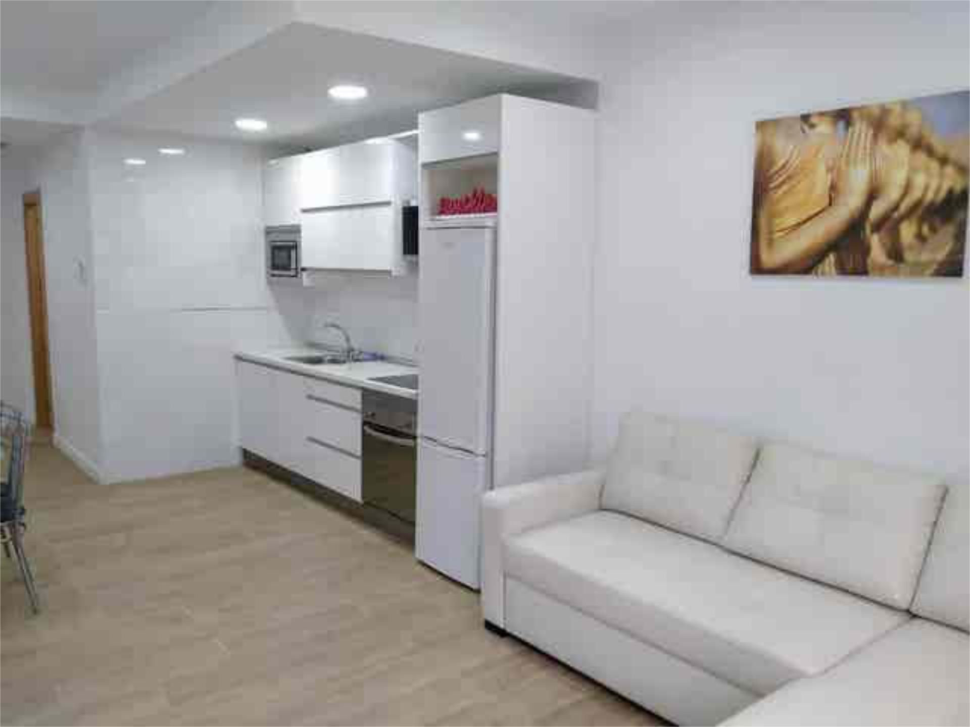 Apartamento de alquiler en Benajarafe