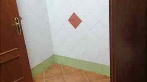 Foto 4 de Piso de alquiler en Arahal, Sevilla