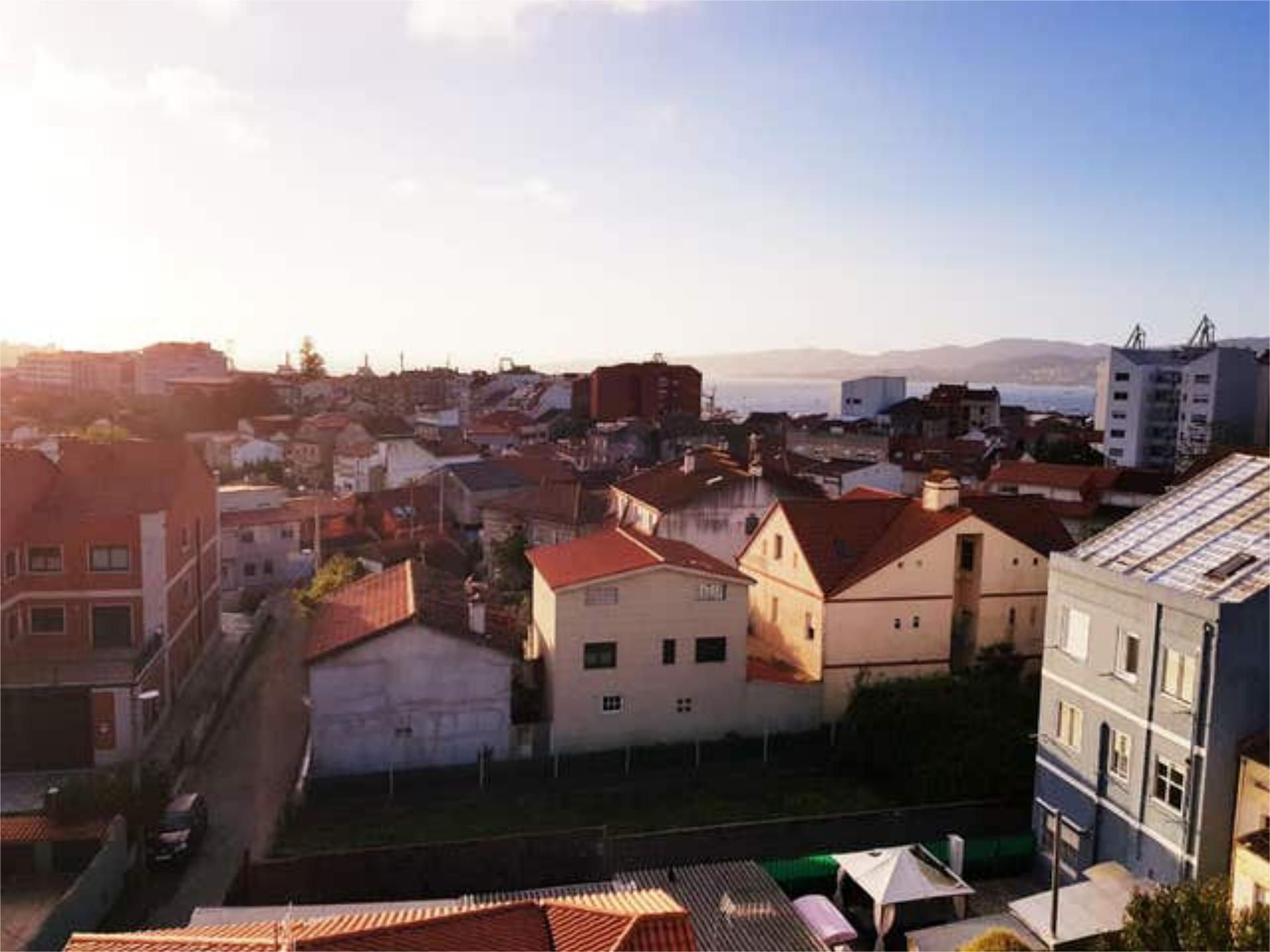 Exterior view of Attic for rent in Vigo 