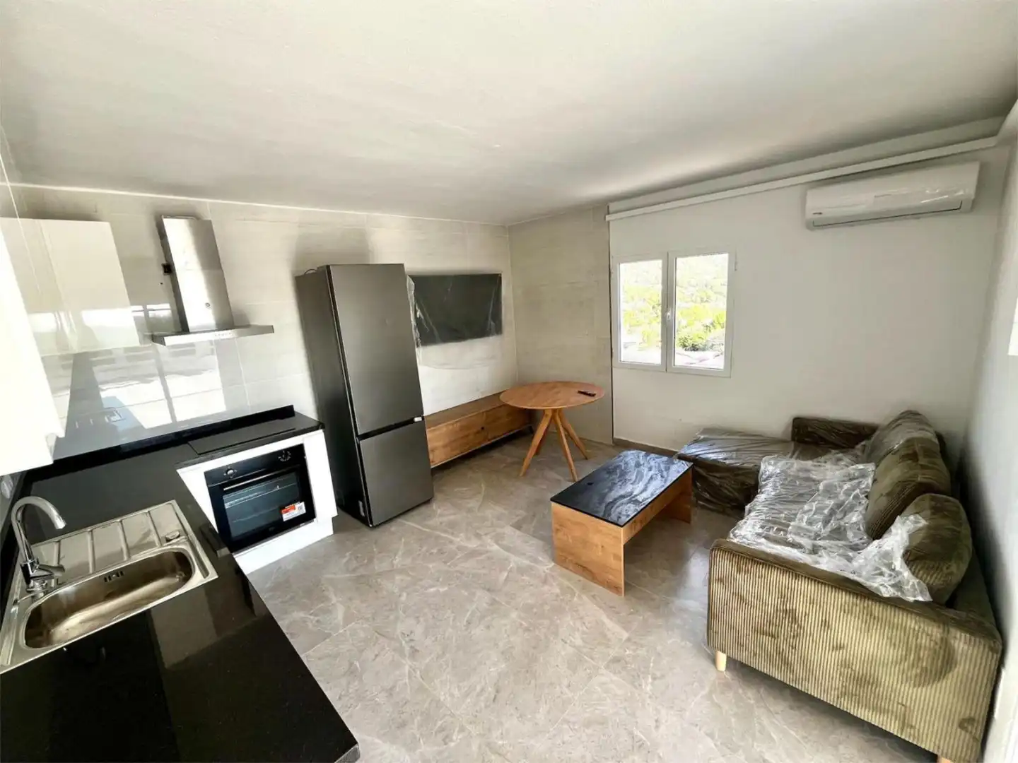 Casa o chalet de alquiler en Diseminado el Castillo, 6152, Sant Jordi de Ses Salines - Sant Francesc Sala de estar de Casa o chalet de alquiler en Sant Josep de sa Talaia con Aire acondicionado, Calefacción y Jardín privado