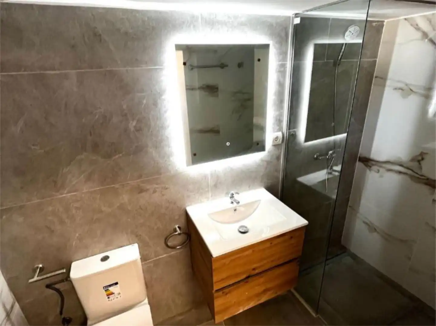 Casa o chalet de alquiler en Diseminado el Castillo, 6152, Sant Jordi de Ses Salines - Sant Francesc Baño de Casa o chalet de alquiler en Sant Josep de sa Talaia con Aire acondicionado, Calefacción y Jardín privado