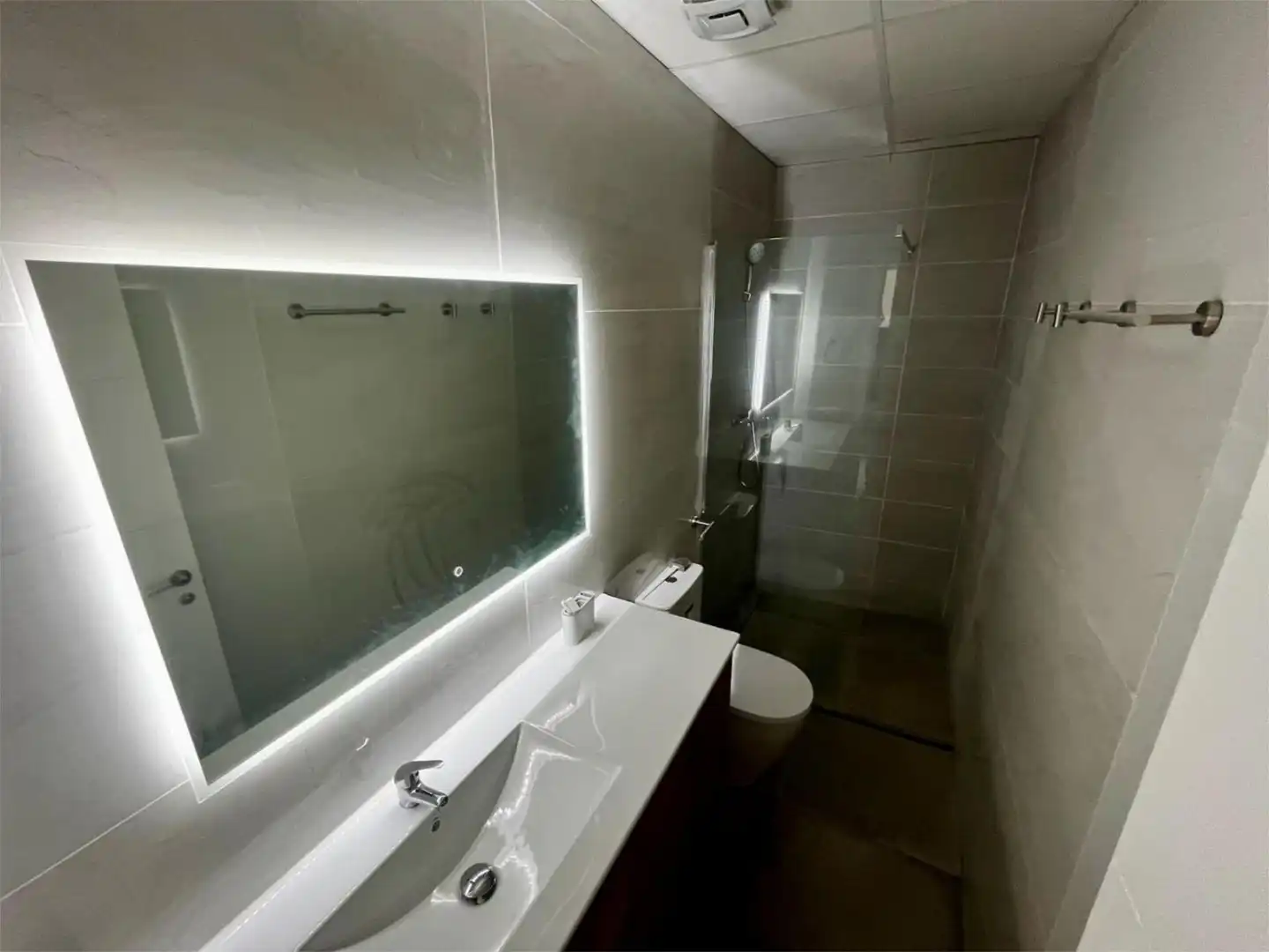 Casa o chalet de alquiler en Diseminado el Castillo, 6152, Sant Jordi de Ses Salines - Sant Francesc Baño de Casa o chalet de alquiler en Sant Josep de sa Talaia con Aire acondicionado, Calefacción y Jardín privado
