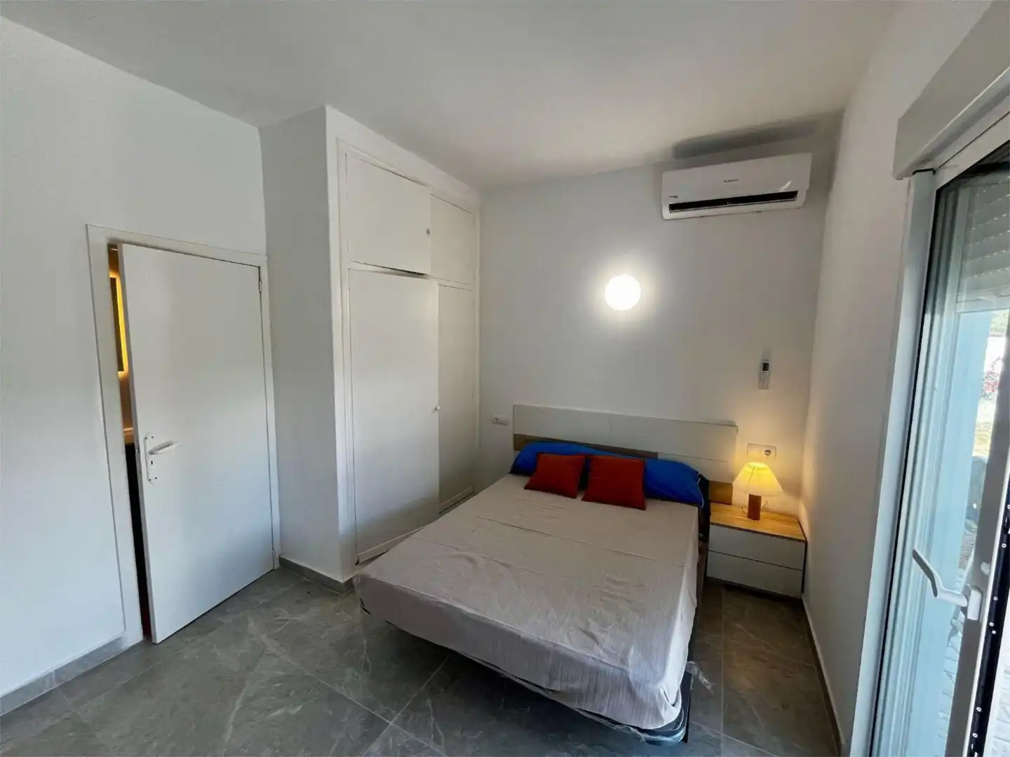 Casa o chalet de alquiler en Diseminado el Castillo, 6152, Sant Jordi de Ses Salines - Sant Francesc Habitación de Casa o chalet de alquiler en Sant Josep de sa Talaia con Aire acondicionado, Calefacción y Jardín privado