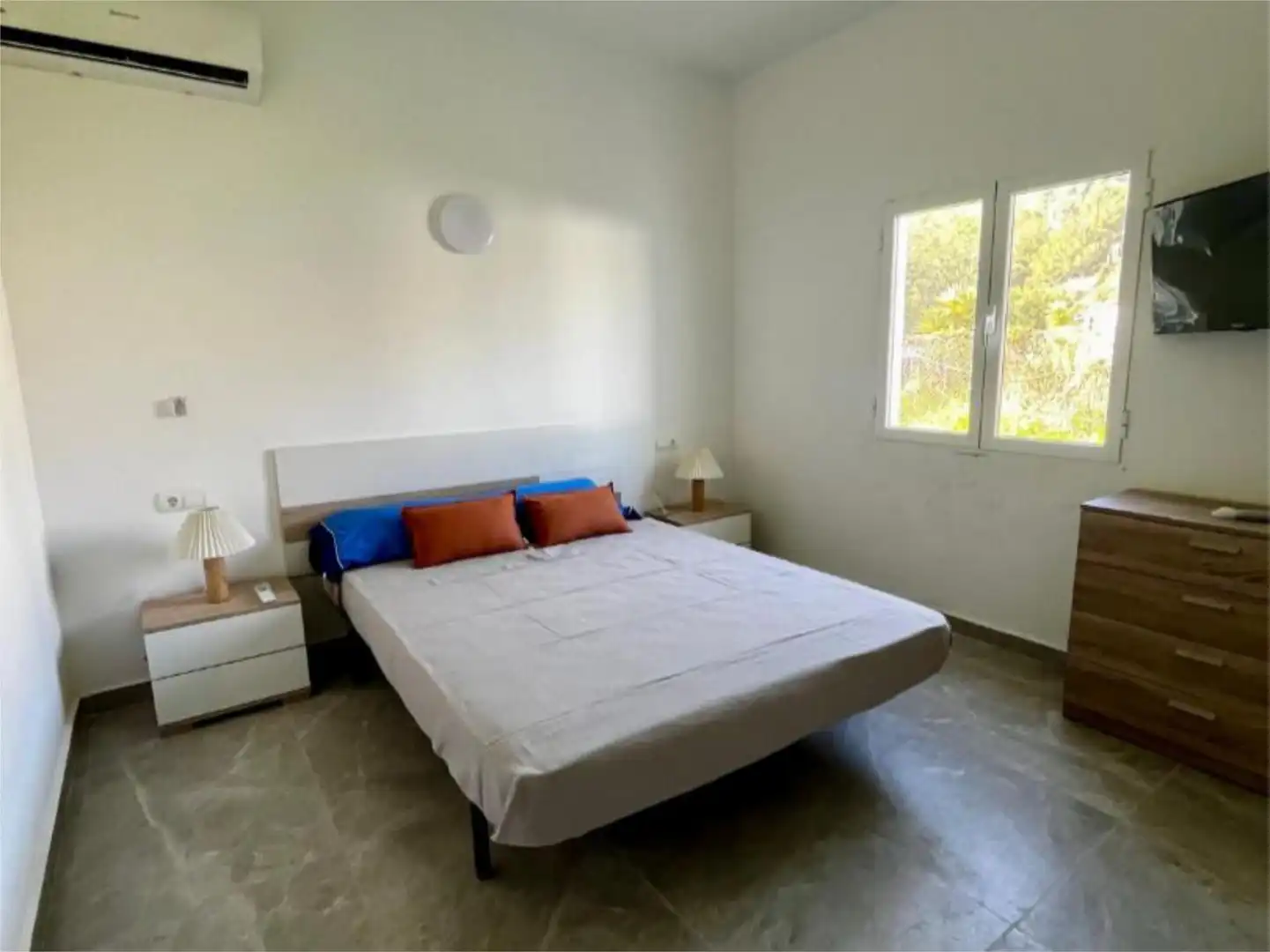 Casa o chalet de alquiler en Diseminado el Castillo, 6152, Sant Jordi de Ses Salines - Sant Francesc Habitación de Casa o chalet de alquiler en Sant Josep de sa Talaia con Aire acondicionado, Calefacción y Jardín privado
